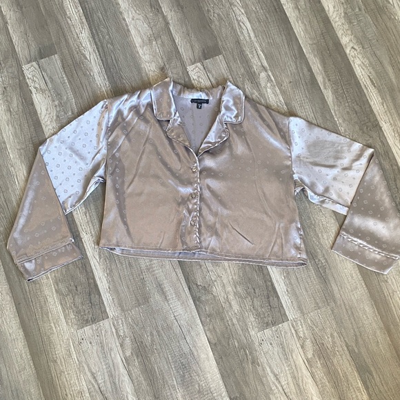 Chic Silver Satin Pajama Top - Picture 2 of 2